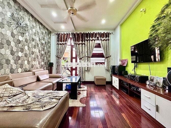 NGÃ 4 BẢY HIỀN 5 TẦNG 60m2 CÁCH MẶT TIỀN 30M - Ô TÔ ĐỔ CỬA NHỈNH 8 TỶ