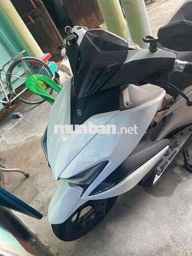 cần bán yamaha NVX 2017