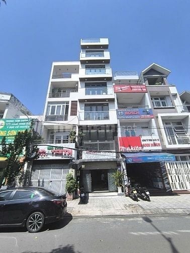 CHO THUÊ NHÀ 6 TẦNG PHẠM HUY THÔNG DT 4.2X16 CÓ THANG MÁY VÀ PCCC ĐẦY 