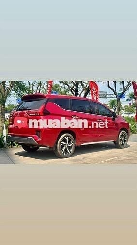 Mitsubishi Xpander Đỏ 7 chỗ 15.000 km