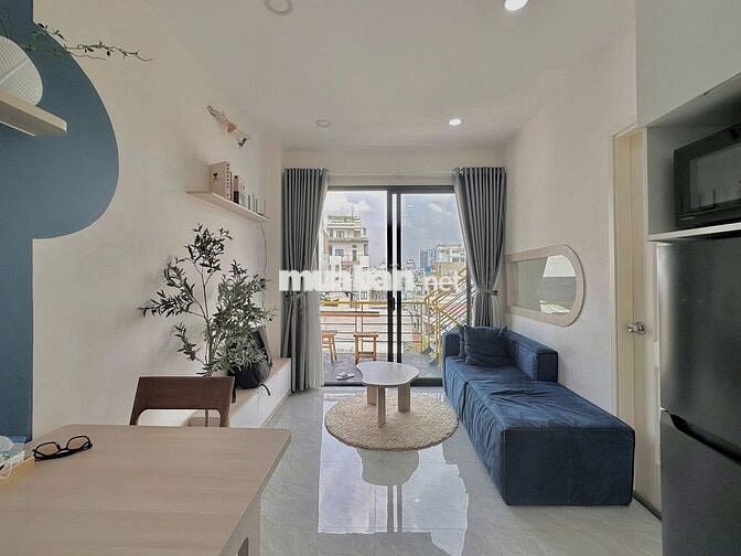 CĂN HỘ 1PN BAN CÔNG_GẦN HÀNG XANH BÀ CHIỄU_GIÁP Q1 Q3 PHÚ NHUẬN