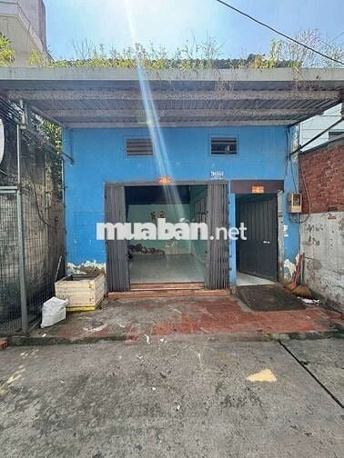 Nhà cần bán gấp , HXH , 70m2 giá tốt . Hương Lộ 2. BT