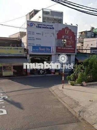 Chính chủ cần bán nhà mặt tiền ngã 3