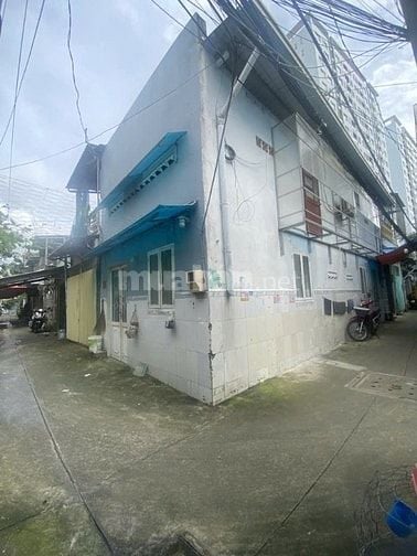 Nhà 02 Mặt Tiền, Sau Chung cư HimLam, DT 4x11m