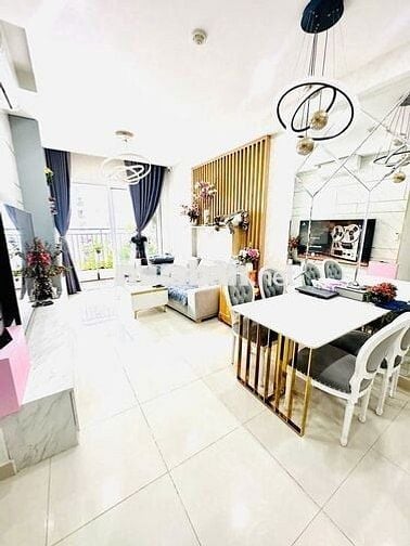 Cho thuê căn hộ Sunrise Riverside 3PN 2WC full nội thất chỉ 15 triệu