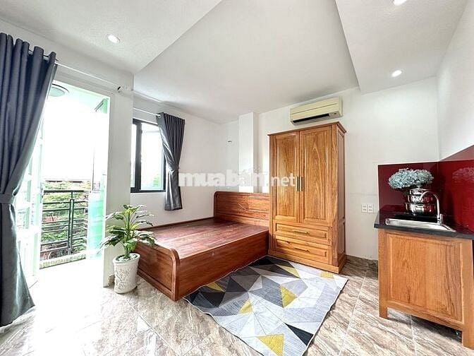 Ở Liền - Thang Máy 5P Vincom Phan Văn Trị Giao Dương Quảng Hàm