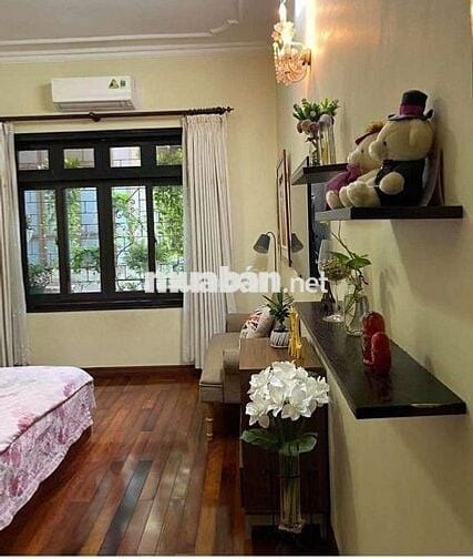 Cho thuê nhà riêng phố Lý Nam Đế - 45m2 - 5 tầng - 20tr