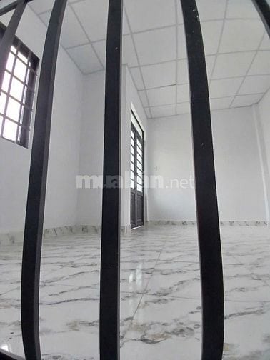 Bán nhà nhỏ xinh DT : 5m x4m 1T + lầu suốt hẻm thông 5m