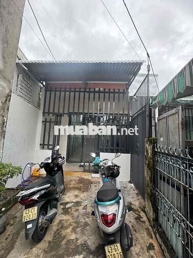 Nhà kiệt NÚI THÀNH - SƠN SỬA SẠCH MỚI - GẦN ĐƯỜNG CHÍNH Nhà gác lửng k