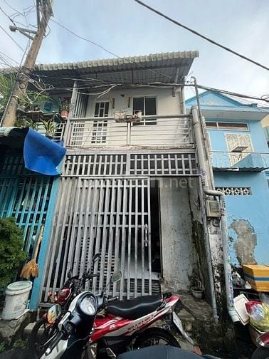 cho thuê nhà giá rẻ, vào ở ngay, gần bệnh viện, chợ