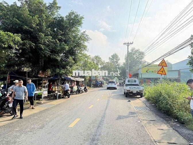 ĐẤT MẶT TIỀN KD PHÚ MỸ THỦ DẦU MỘT CHỈ HƠN 3 TỎI