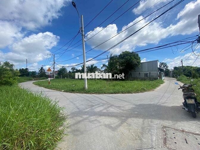 Đất Bình Chánh giá rẻ – Lô Góc 2MT, DT 173m2 Dân Cư Đông