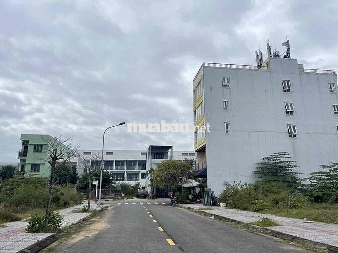 CHÍNH CHỦ BÁN LÔ BỜ QUAN SÁT GÓC - NAM HÒA XUÂN - ĐÀ NẴNG