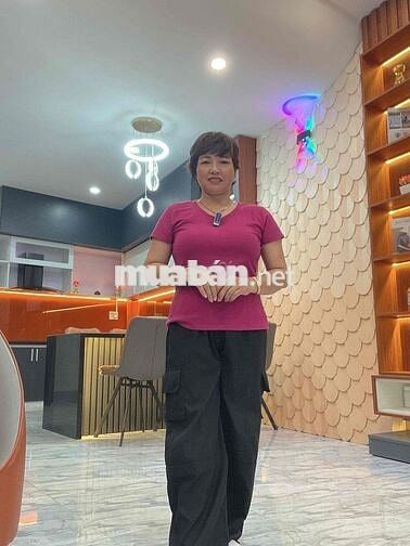 CỰC HIẾM LÔ GÓC TT HẢI CHÂU ĐN 3,5 TẦNG 3 NGỦ 4WC