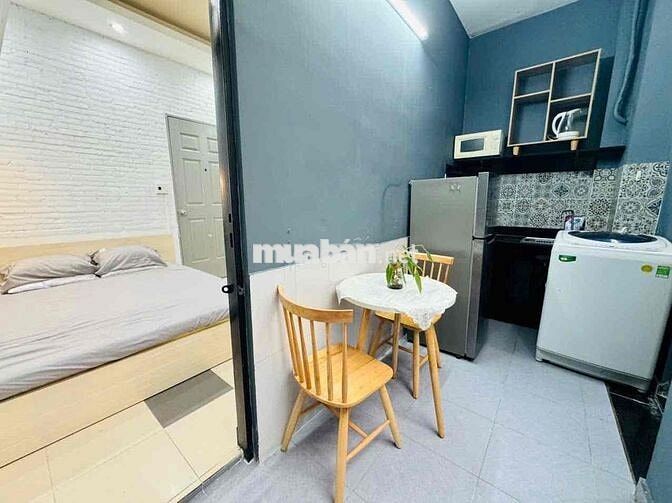 CHO THUÊ 1PN TÁCH BẾP MÁY GIẶT RIÊNG NGAY KÝ CON- QUẬN 1. GIẢM 1tr/Th