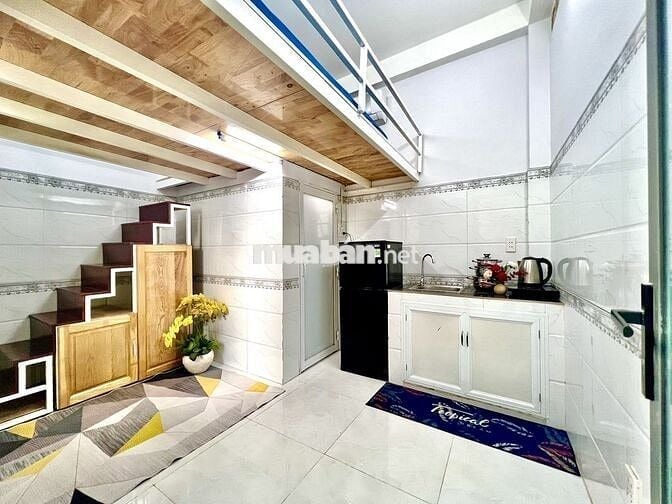 GÁC LỬNG TIỆN LỢI, NỘI THẤT ĐẦY ĐỦ CỬA SỔ ĐƯỜNG DƯƠNG VĂN DƯƠNG TP