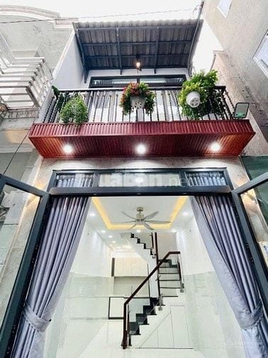 Bán nhà hẻm xe hơi Phường 9, Nguyễn Tri Phương, Quận 5 đường hẻm 5m 