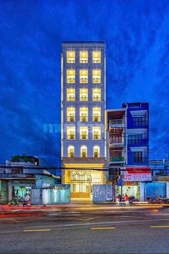 Building 990F Âu cơ, 1 Hầm 9 tầng nổi, DT 9,3x32m, DTsàn 1.800m2 86 tỷ
