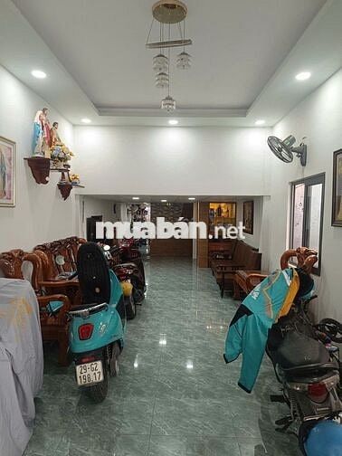 Bán nhà 2 tầng Q12 Nguyễn Văn Quá Chỉ 4,3 tỷ SHR Dt: 100m2 , Bán Gấp !