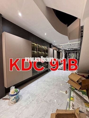 NHÀ 2 LẦU + FUL NỘI THẤT CAO CẤP - KDC 91B