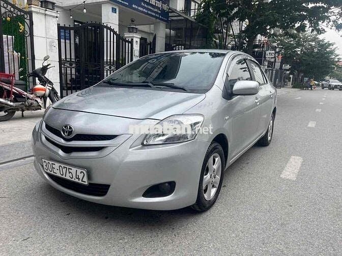 cần bán xe yaris 2007 nhập nhật lăn bánh 2011