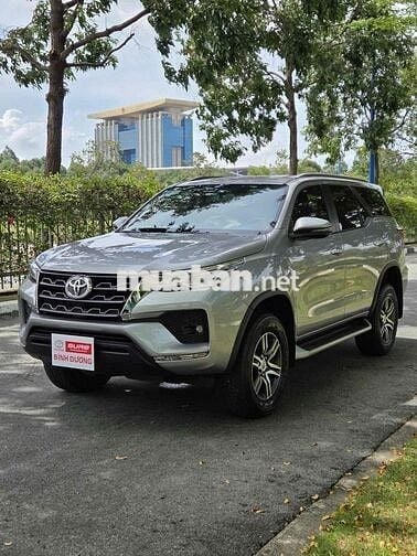 Toyota Fortuner 2020 2.4G 4x2 AT