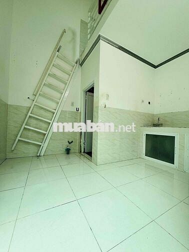 NHÀ TRỌ HẠNH PHÁT 5- GẦN ĐH TÂY ĐÔ, KHÁCH VỀ QUÊ TRẢ 1 PHÒNG 20m2 GÁC