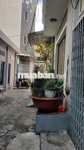 Cho thuê nguyên căn, gần chợ An Nhơn, chính chủ cho thuê