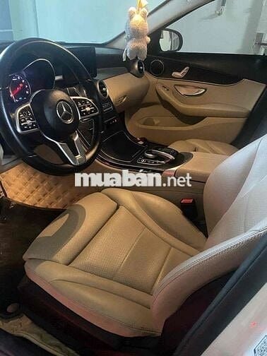 Mercedes Benz C Class 2019 C 200 - 77000 km