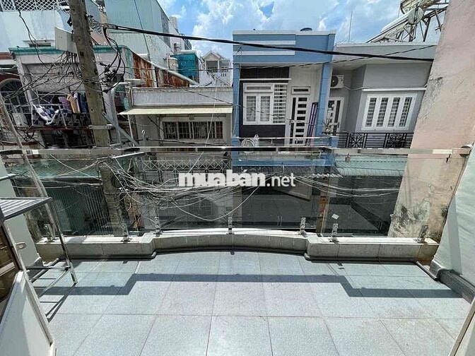 CHO THUÊ NHÀ PVC 1/ 4PN2WC HẺM OTOO 9,9tr TL NHANH