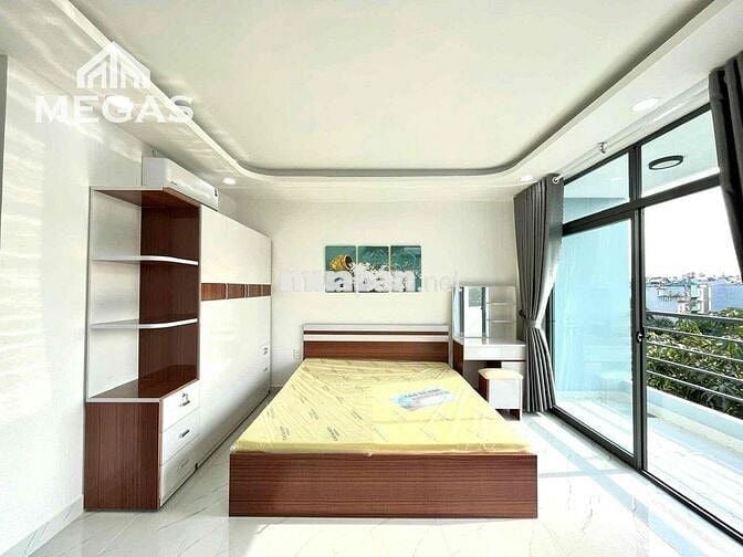 PHÒNG FULL NỘI THẤT BAN CÔNG NGAY TÔ KÝ - CVPM - ĐH GTVT