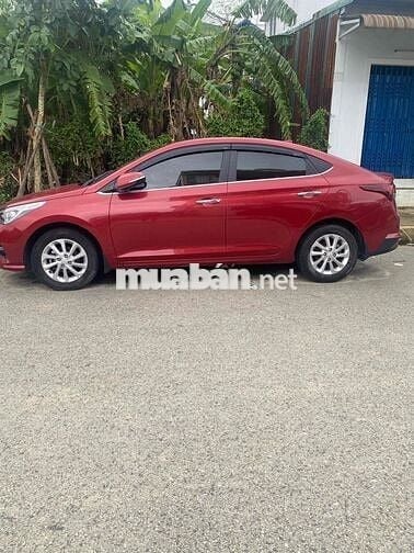 Hyundai 2023 màu Đỏ