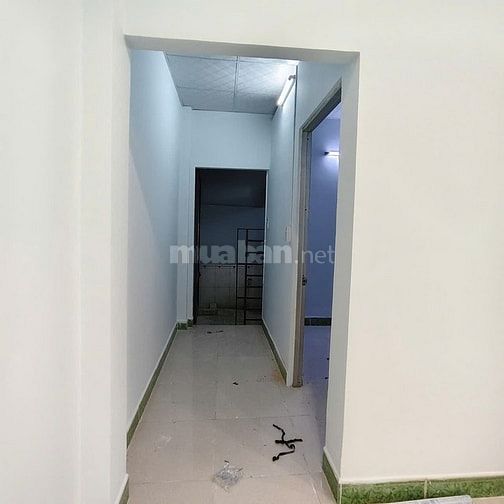 Bán nhà đẹp 3pn ,2w ,phòng khách rộng DT: 4*14m 1T+ lầu