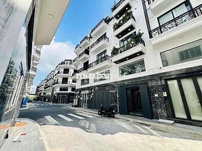 Cho Thuê Nhà Phố DT 230m2 1Trệt 1Lửng 3Lầu 4Pn 5Wc Hẻm Nhựa Đồng Bộ