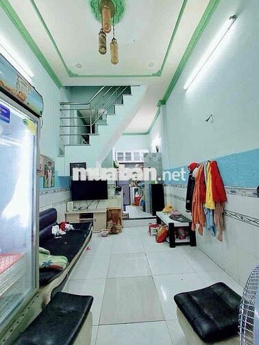 E Cần cho thuê nhà trống sẵn, có tủ lạnh tiết kiệm điện