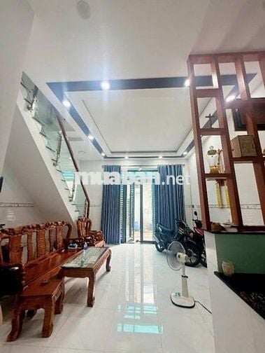 BÁN NHÀ GẦN CHỢ GÒ XOÀI HEM XE TẢI GẦN MT ĐƯỜNG