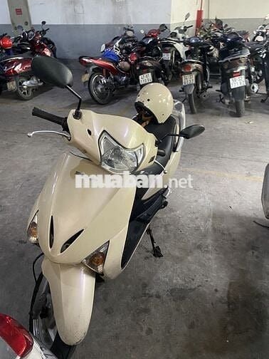 Xe Lead nữ đi- cần bán về quê