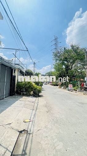 Bán Đất Gần MT Ðường ĐT830 Cần Đước Long An. DT 100m2 SHR Giá 1.45 Tỷ