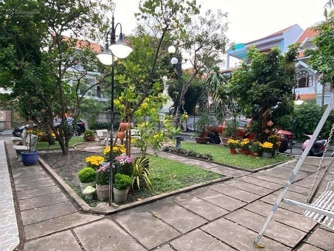 Bán biệt thự cao cấp Phổ Quang Tân Bình – nội khu 10 căn, giá 55 tỷ