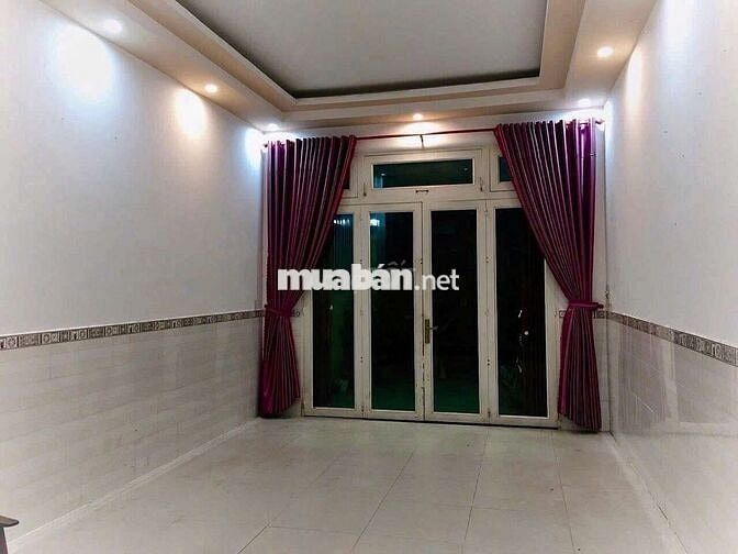 Cho thuê nhà tx 52 dt 4×19 trêt lầu 4p ngủ 2wc giá 7tr