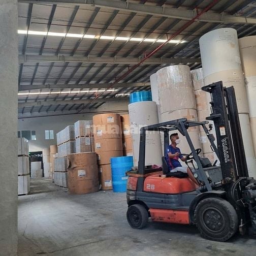 Cho thuê kho xưởng 3.000m2, KCN Đức Hòa, Long An, PCCC tự động, có VP