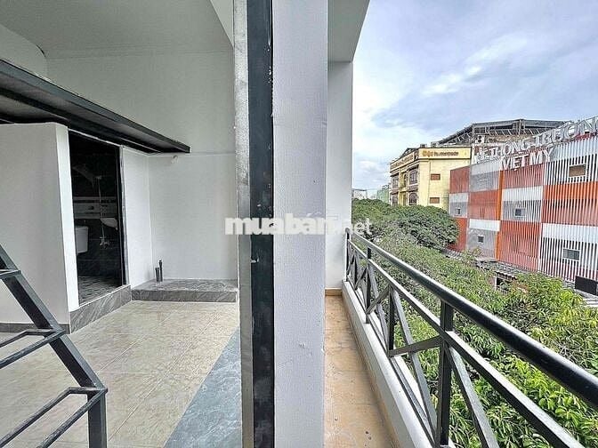 ⚜️Cho Thuê Duplex Ban Công Cửa Sổ Trời Ngay Khu Phan Xích Long