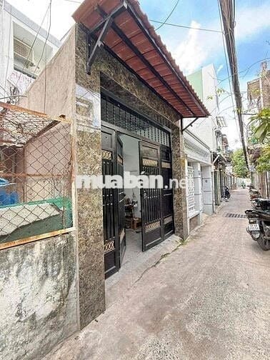 Nhà 2 tầng Phan Văn Trị, 4 Tỏi nhỉnh