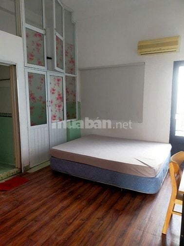 Bán nhà chính chủ hẻm Ô tô 9m đường Nguyễn Thái Bình, Quận Tân Bình