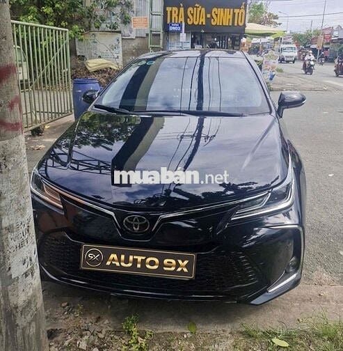 Toyota Corolla Altis 2023 1.8V - 17000 km