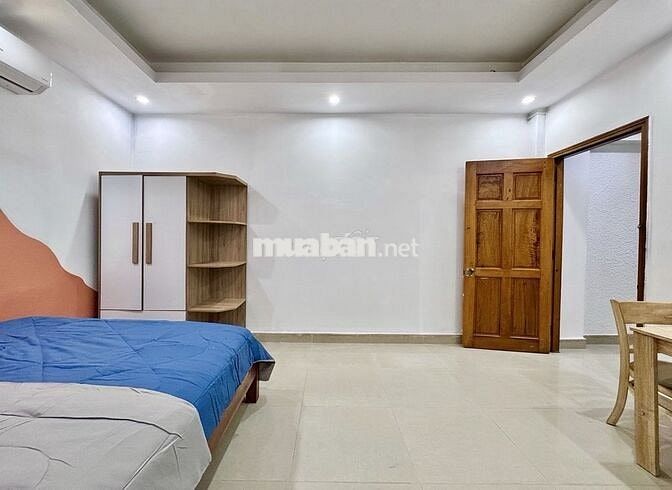 chính chủ Căn hộ full nội thất tách bếp cực rộng khu Nhà Ga T3 - ETOWN