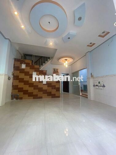 Nhà trệt lầu 3PN hẻm đường Hoàng Văn Thụ chỉ 7 triệu