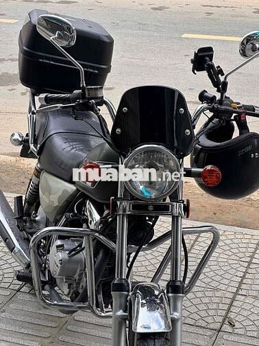 Suzuki GN-125 2F 2018 Xanh quân đội