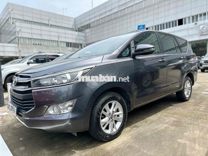 Toyota Innova 2018 2.0G - 29000 km 7c tự động BH