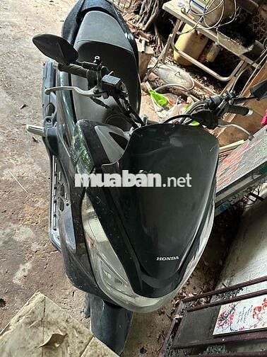 do ko có nhu cầu và ít đi cần bán lại xe như hình